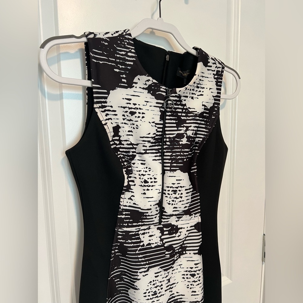 Donna Karan New York Sleeveless Black/White Floral Midi Dress 2 - Picture 2 of 10